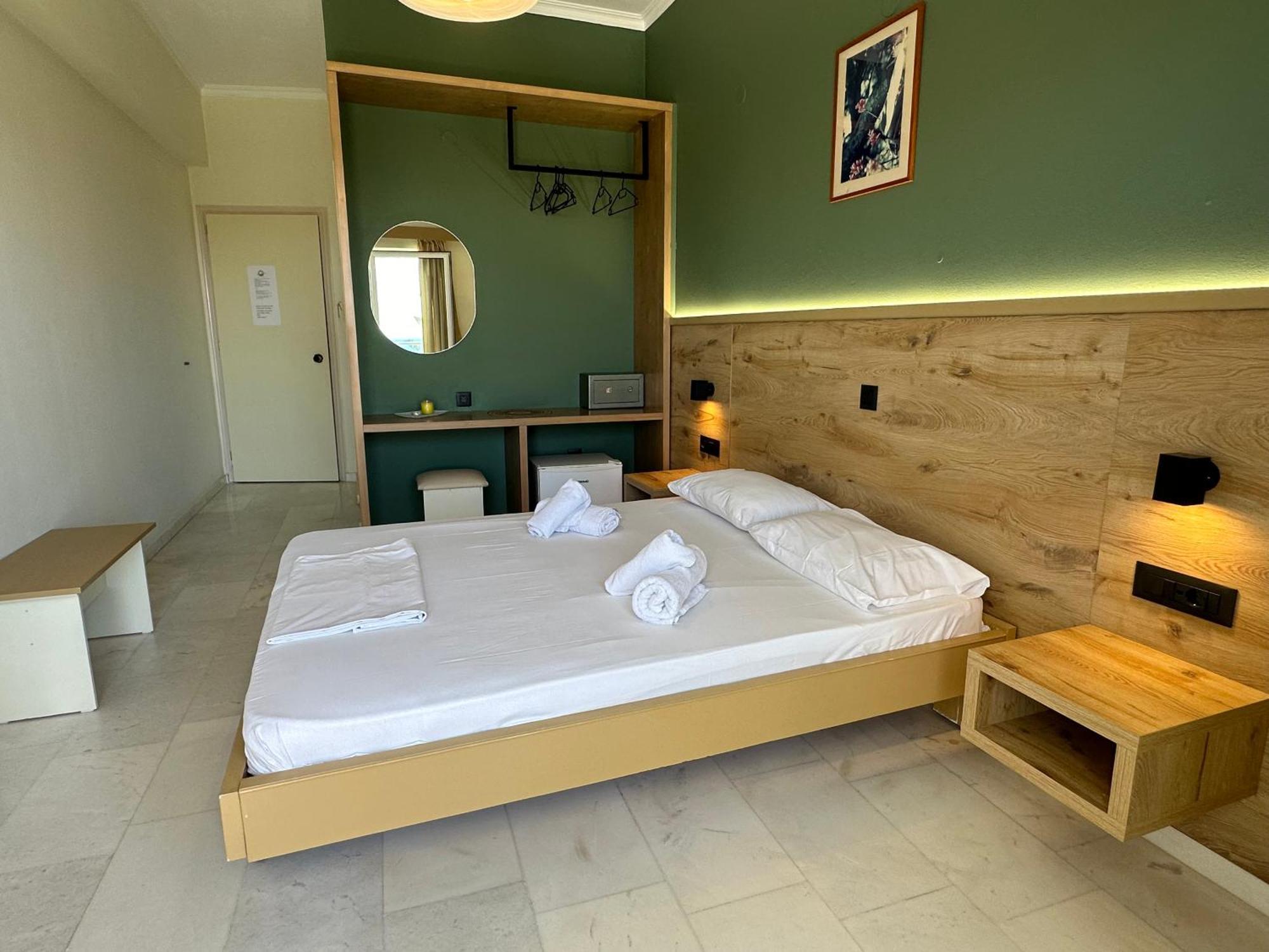 Regina Hotel Киссамос Экстерьер фото